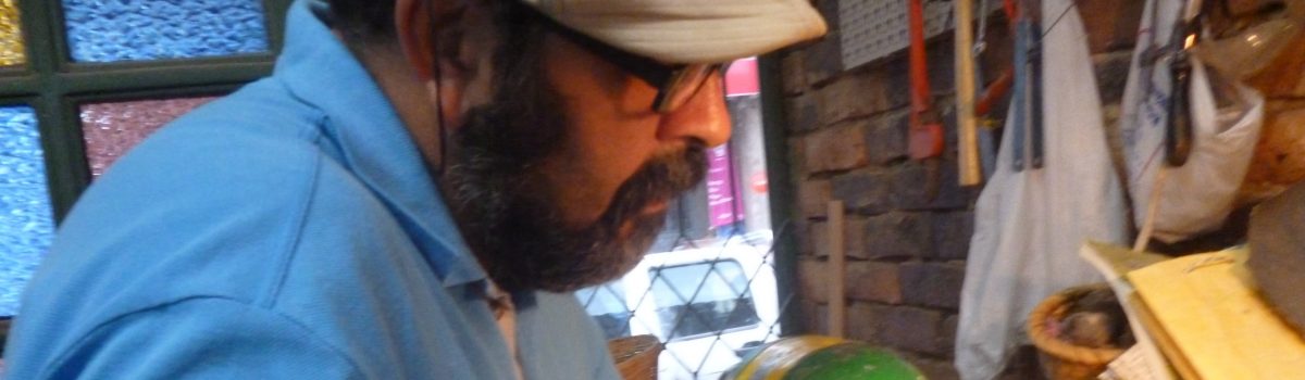 Artesanías trabajo en Tagua